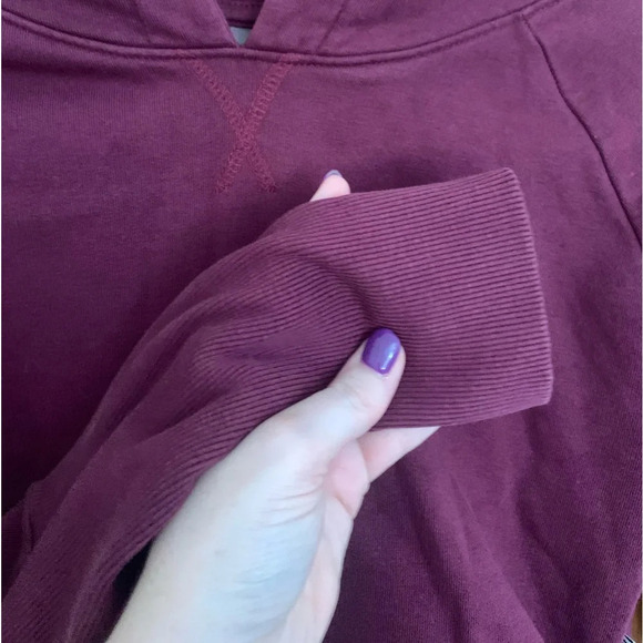 Gymshark Cropped Hoodie - Picture 2 of 8
